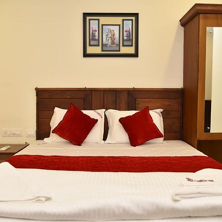 Sree Ganesh Inn パラニ エクステリア 写真